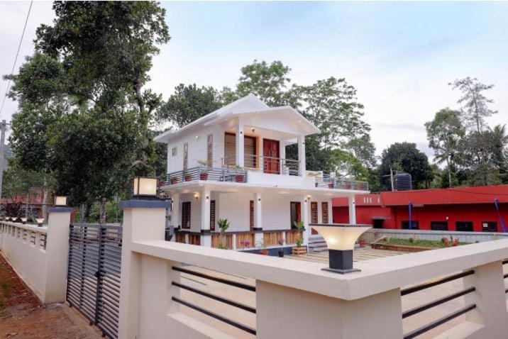 Greenfield Homestay Vythiri Exterior photo